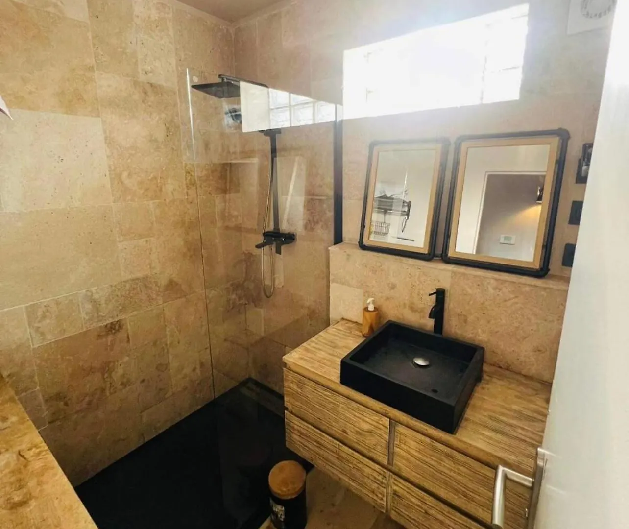 Cozy Villa Aulnay-sous-Bois France