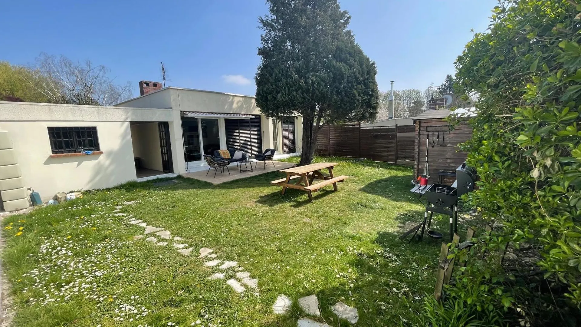 Cozy Villa Aulnay-sous-Bois 0*,  France